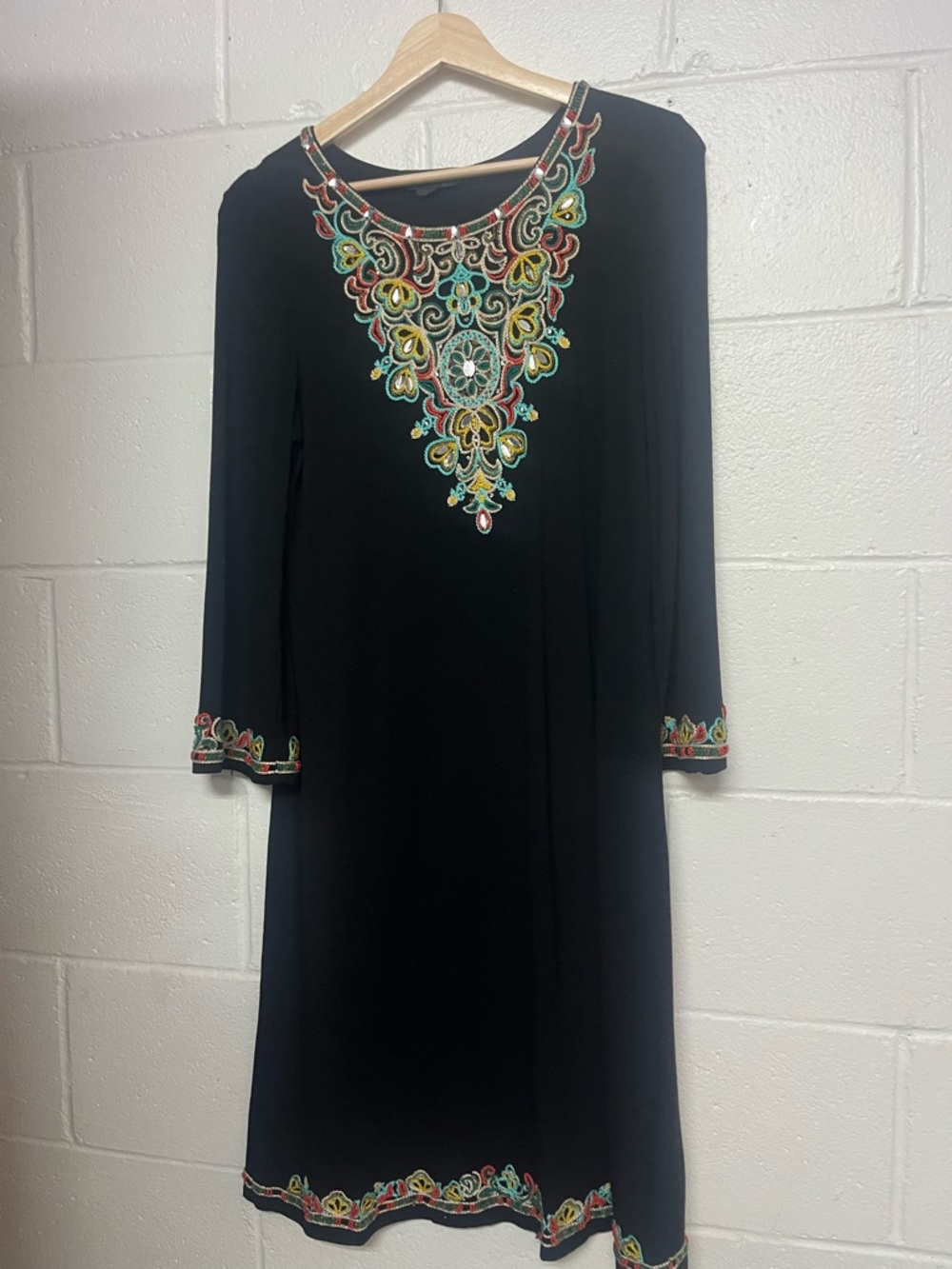 Boho Black Embroidered V-Neck Long Sleeve Dress embroidered